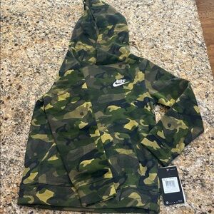 Nike Camo Boys Hoodie nwt